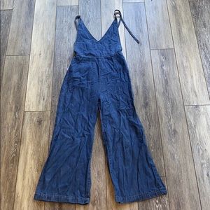 Vintage looking Forever 21 denim jumpsuit!